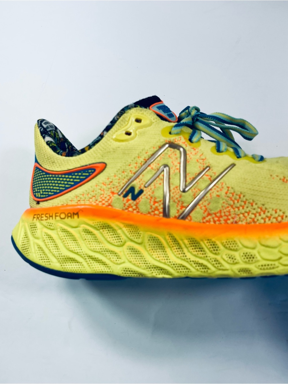 New Balance Fresh Foam X Yellow Multi Color #W1080Q12 Women’s Size :8 Sneakers - Picture 7 of 15